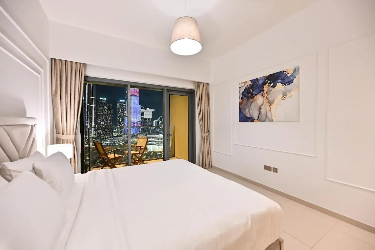 2Bedroom Burj Royale Full Burj View 2 Minutes To Dubai Mall 0*,  United Arab Emirates