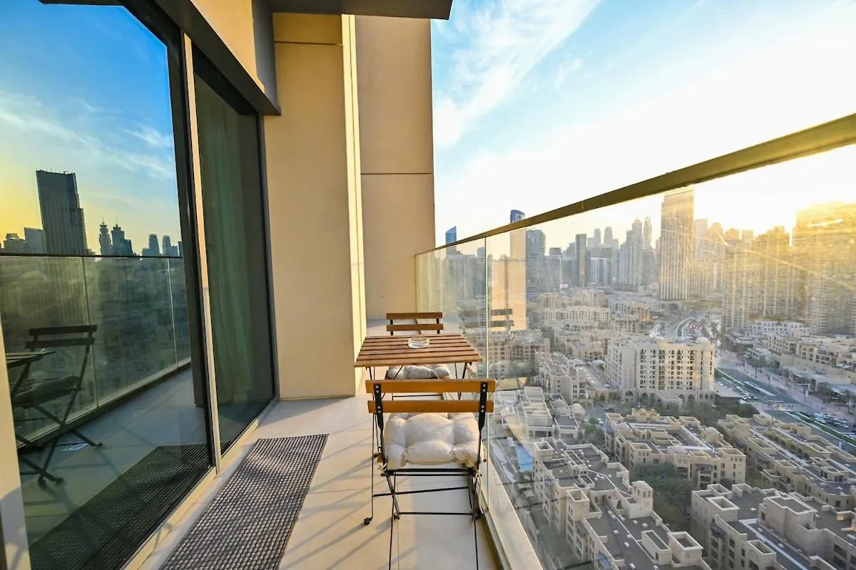 Apartment 2Bedroom Burj Royale Full Burj View 2 Minutes To Dubai Mall United Arab Emirates